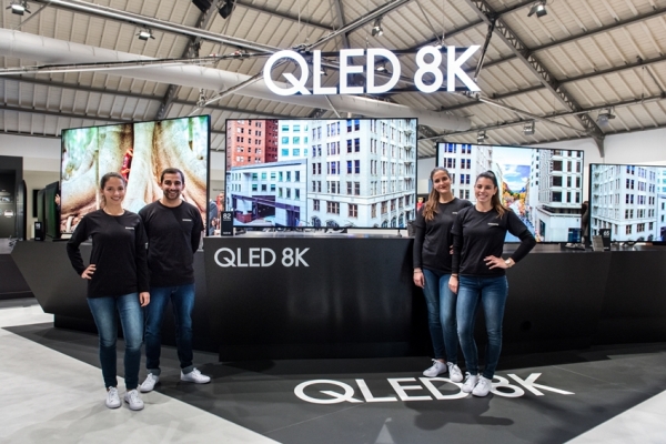 지난 2월 유럽 포르투갈에서 진행된 '삼성포럼 유럽 2019' 행사에서 소개된 2019년형 QLED 8K TV 라인업 / 삼성전자 제공