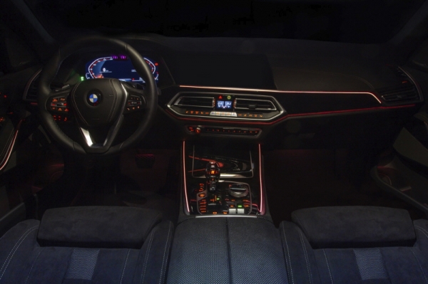 BMW X5 타임리스 에디션 (BMW X5 Timeless Edition) 내부 사진