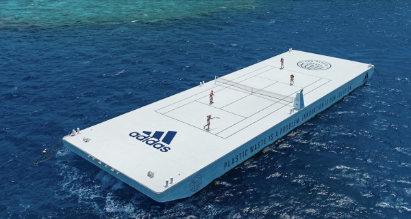 ©adidas