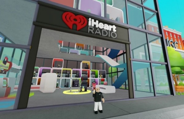 iHeartLand in Roblox (출처 AdAge)