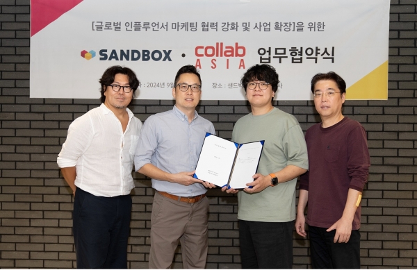 김덕봉 콜랩코리아 지사장, 최유진 콜랩아이사 대표, 이필성 샌드박스네트워크 대표, 김대연 샌드박스네트워크 광고사업총괄 (왼쪽부터, 사진 제공 샌드박스, 콜랩아시아)